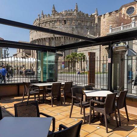 Hostal Restaurante Puerta Del Alcazar Ávila Εξωτερικό φωτογραφία