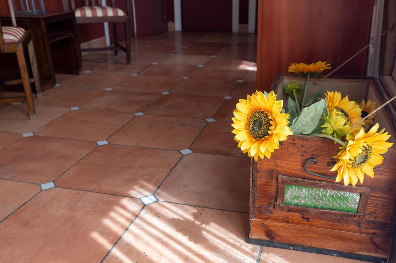 Hostal Restaurante Puerta Del Alcazar Ávila Εξωτερικό φωτογραφία