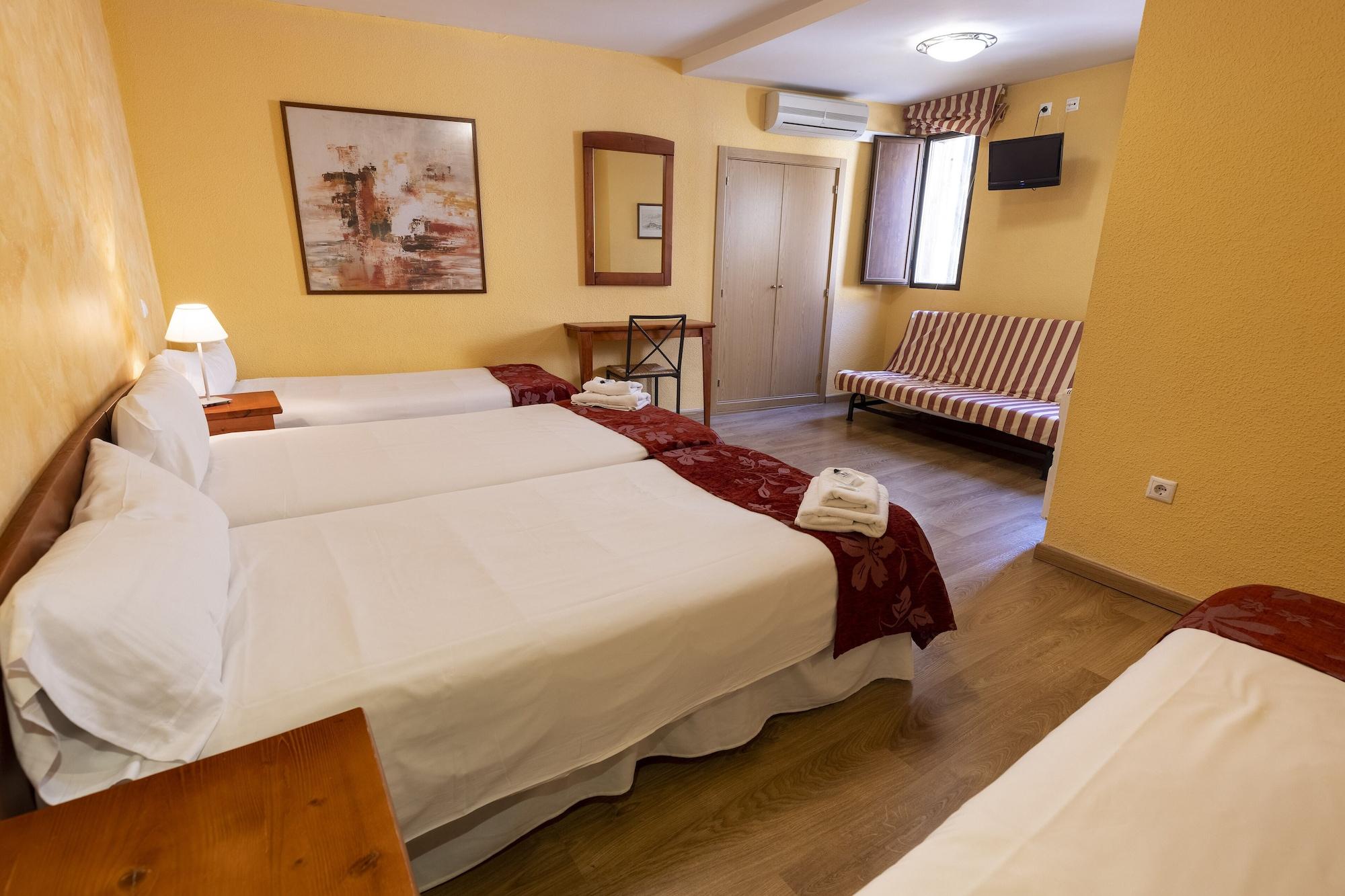 Hostal Restaurante Puerta Del Alcazar Ávila Εξωτερικό φωτογραφία