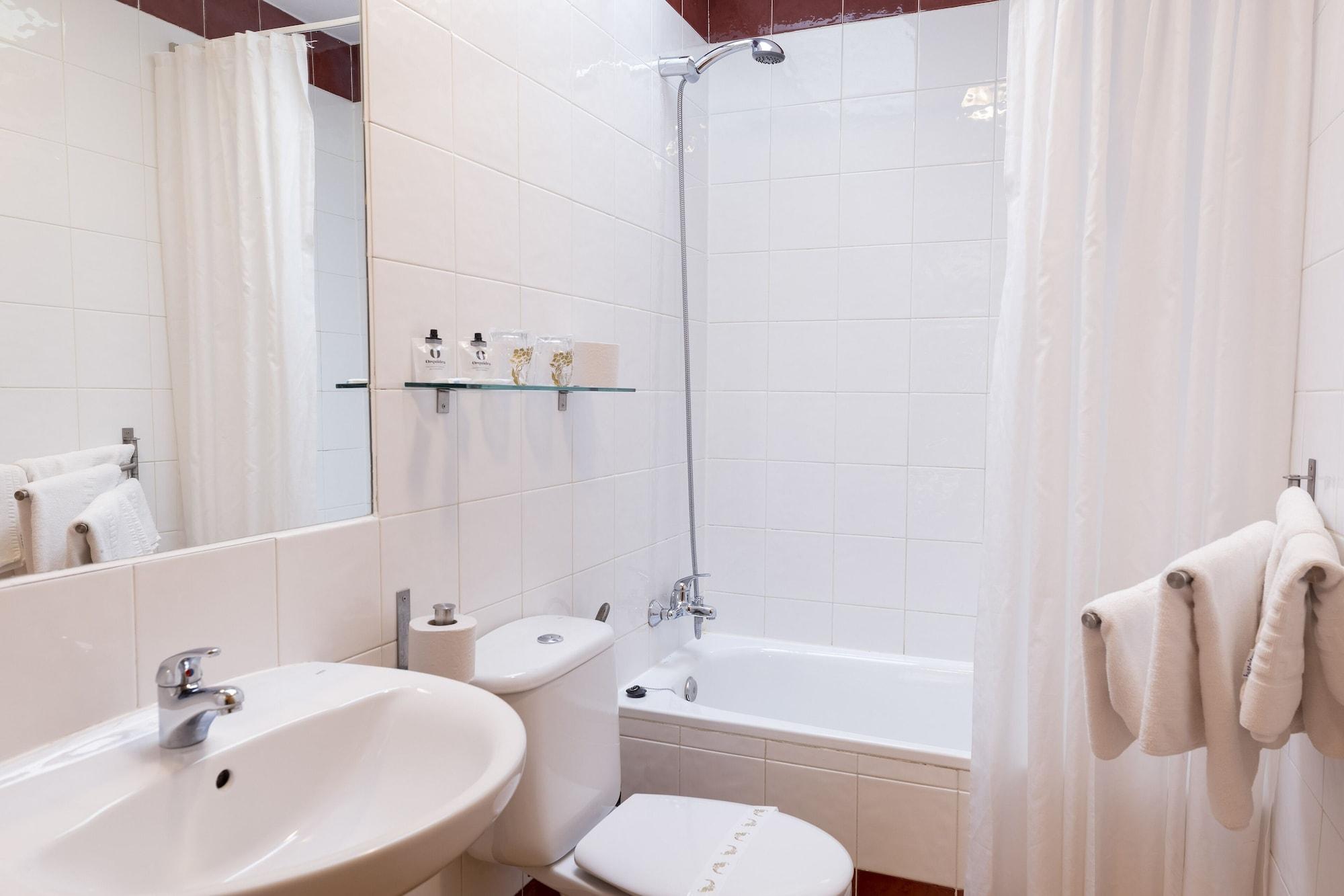 Hostal Restaurante Puerta Del Alcazar Ávila Εξωτερικό φωτογραφία