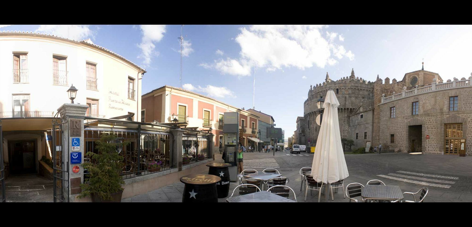 Hostal Restaurante Puerta Del Alcazar Ávila Εξωτερικό φωτογραφία